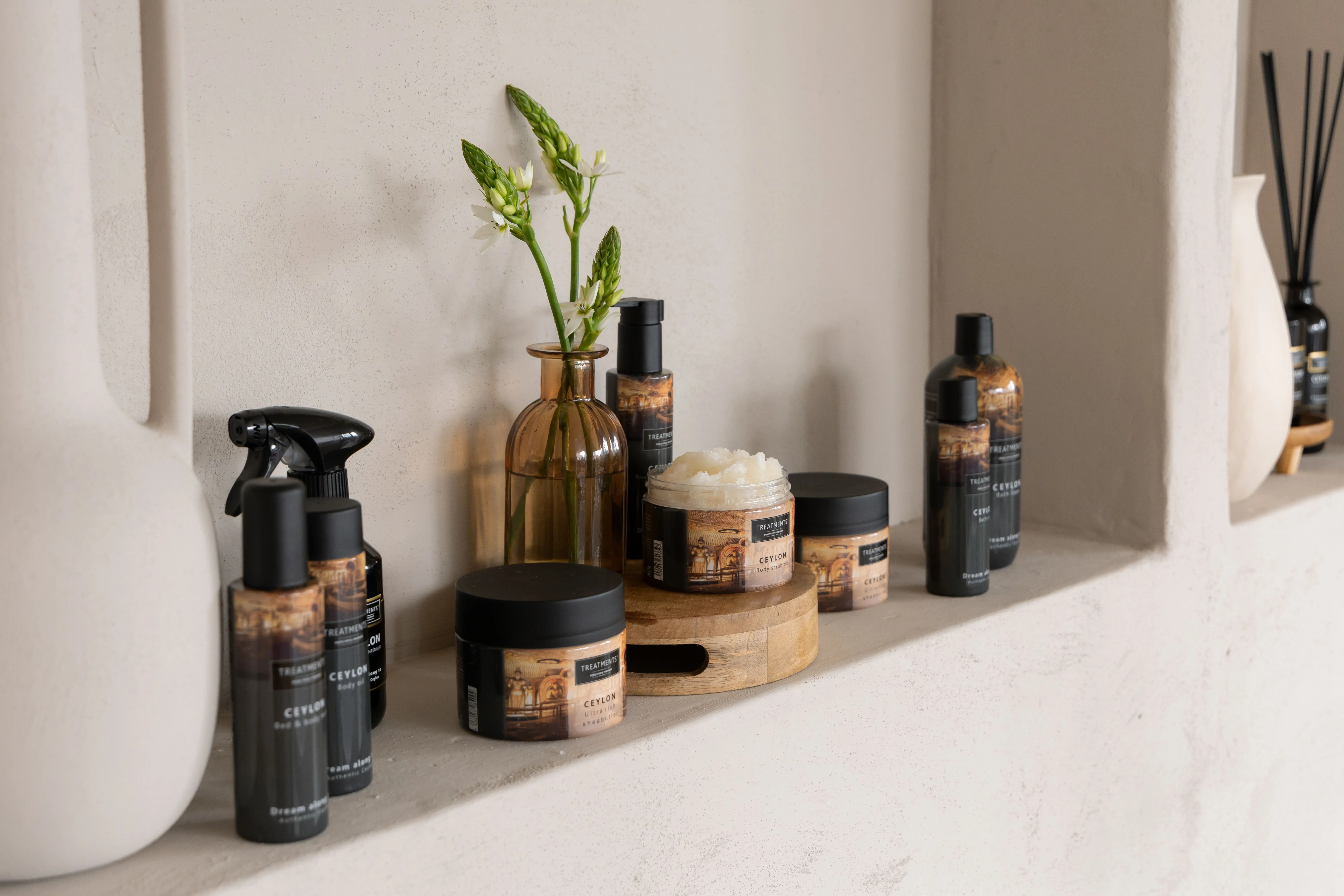 Treatments® - Bed & Body Mist - Ceylon - 150 ml + GRATIS Pestemal - Image 2